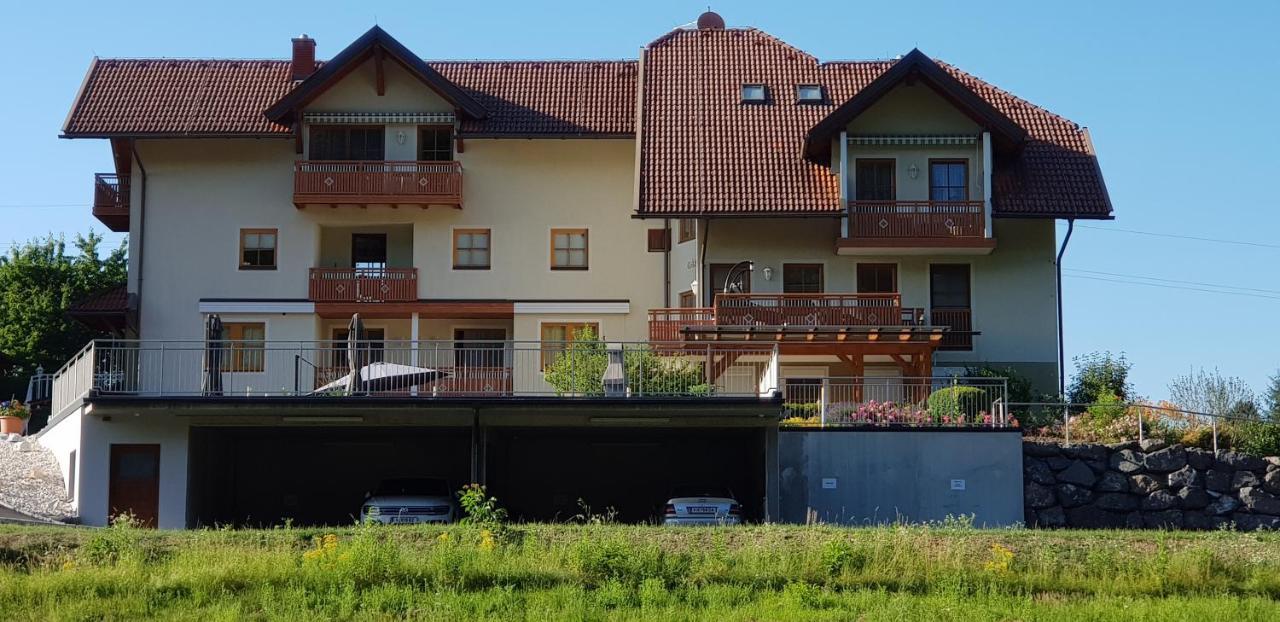 Gaestehaus Karoline Oberaichwald  Exterior photo